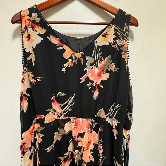 Addition Elle Michel Studio High Low Floral Vneck Dress Size 22 - Picture 2 of 14